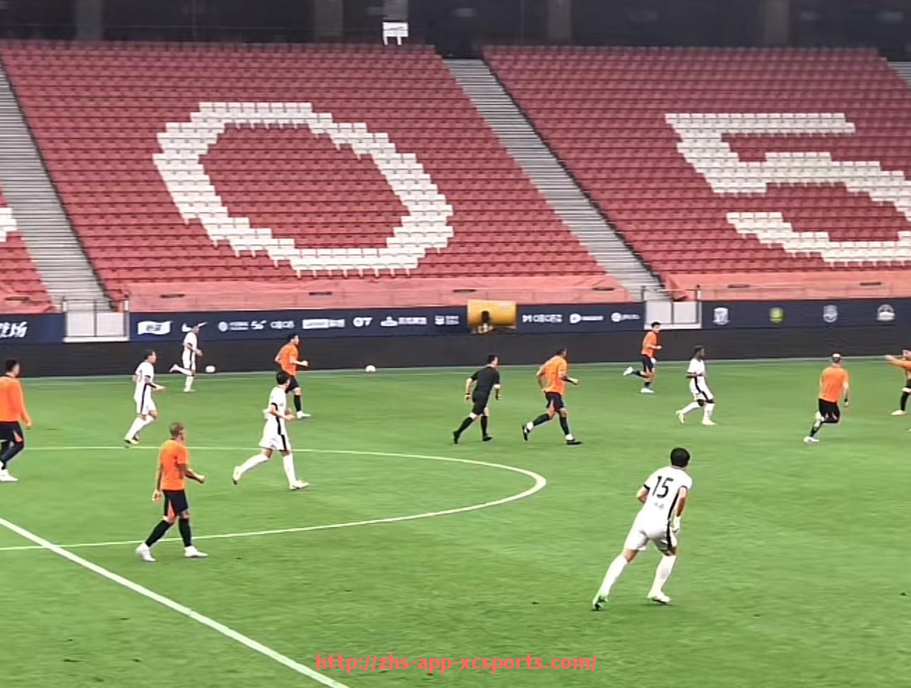 杏彩体育-英超球衣号码印制样式的演变历史