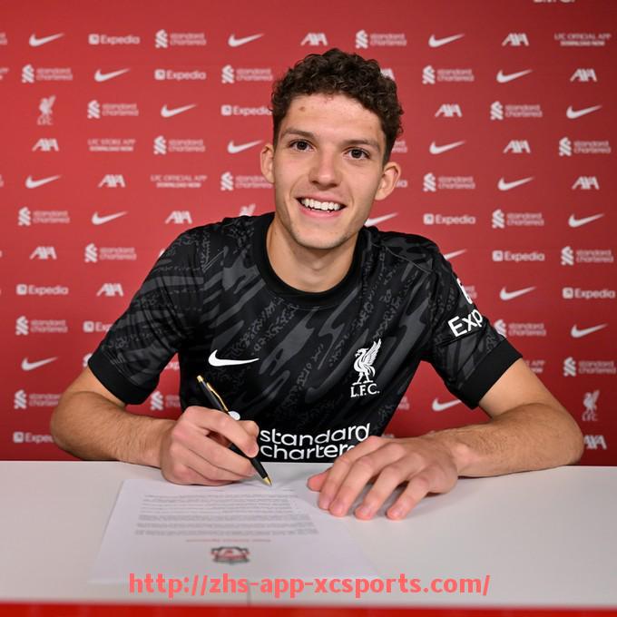 杏彩体育-PES2016游戏中英超球队虚拟对应关系与玩法介绍